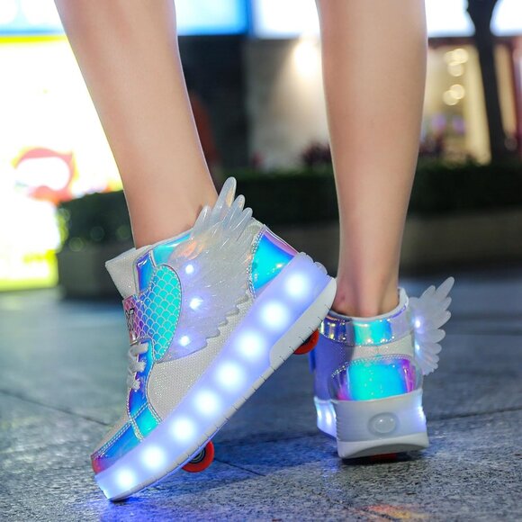 Kid's Girls Blue USB Chargable LED Lighting Roller Wheeled Skate Sneaker Shoes - Picture 7 of 7